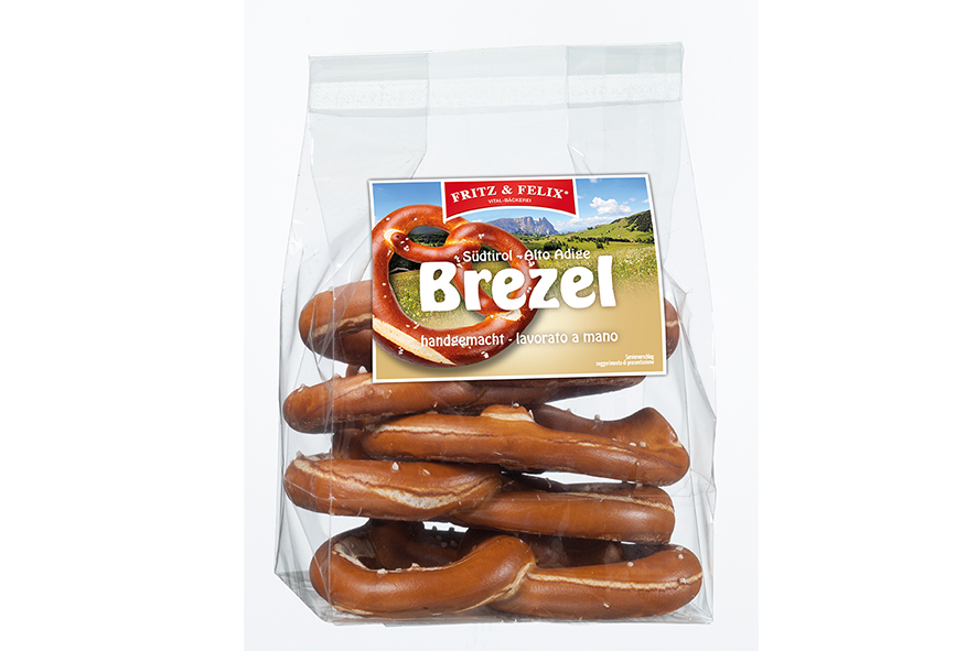 BREZEL KNUSPRIG MIT SALZ